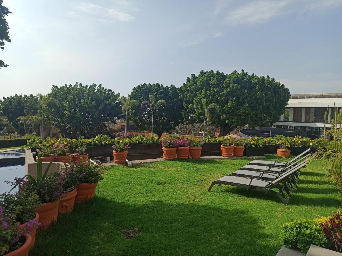 Villa Internacional Hotel & Club Куэрнавака Экстерьер фото