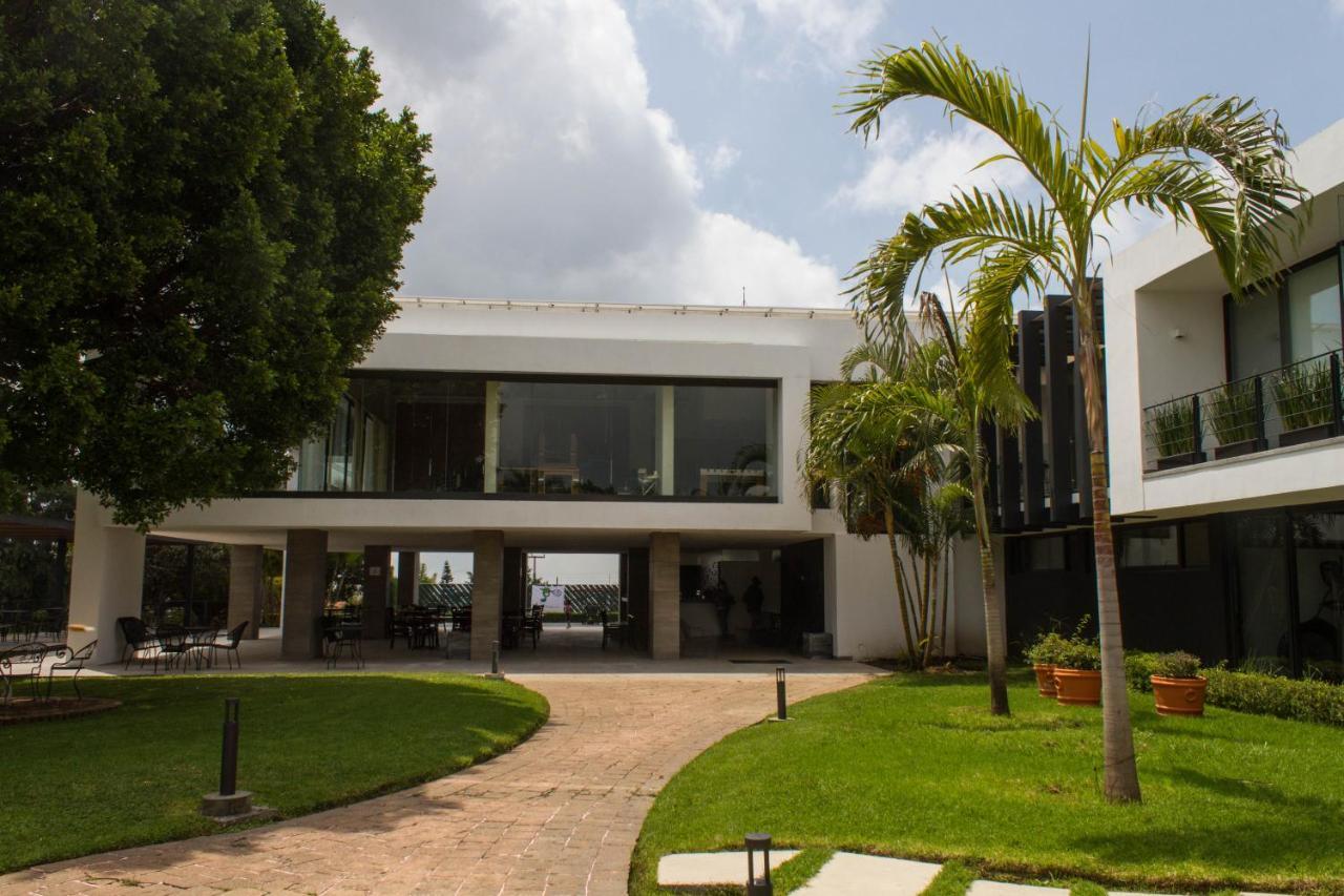 Villa Internacional Hotel & Club Куэрнавака Экстерьер фото